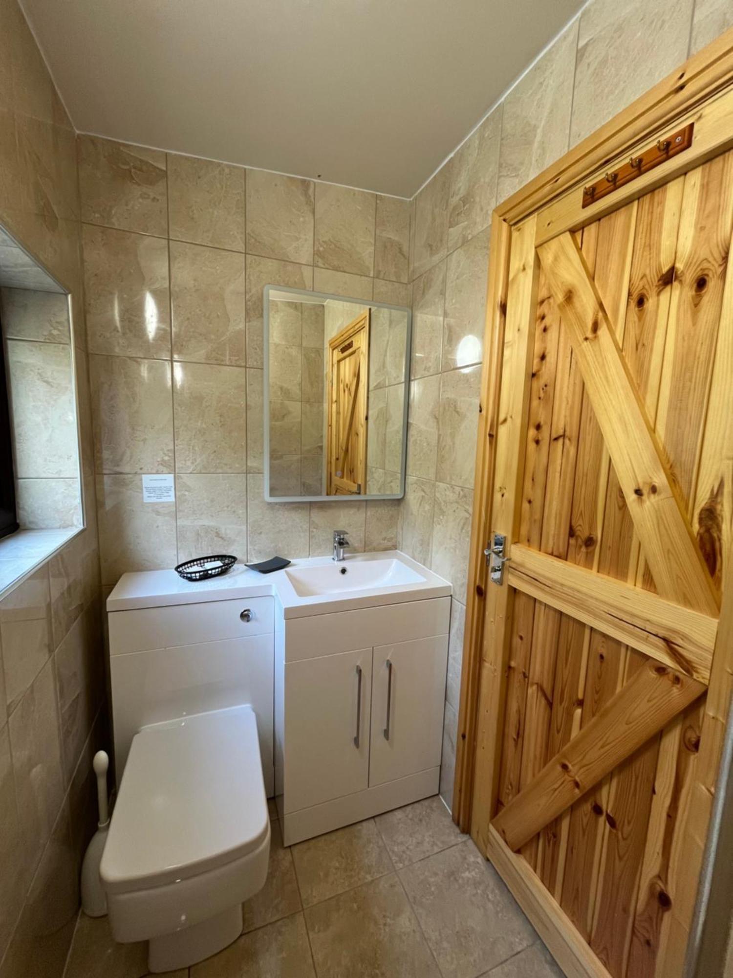 Neuadd Villa Llanwnen Esterno foto